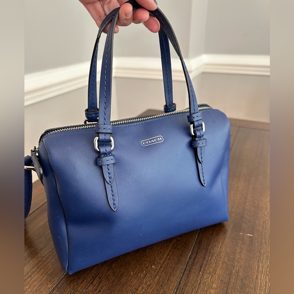 Coach Peyton satchel - Picture 2 of 15